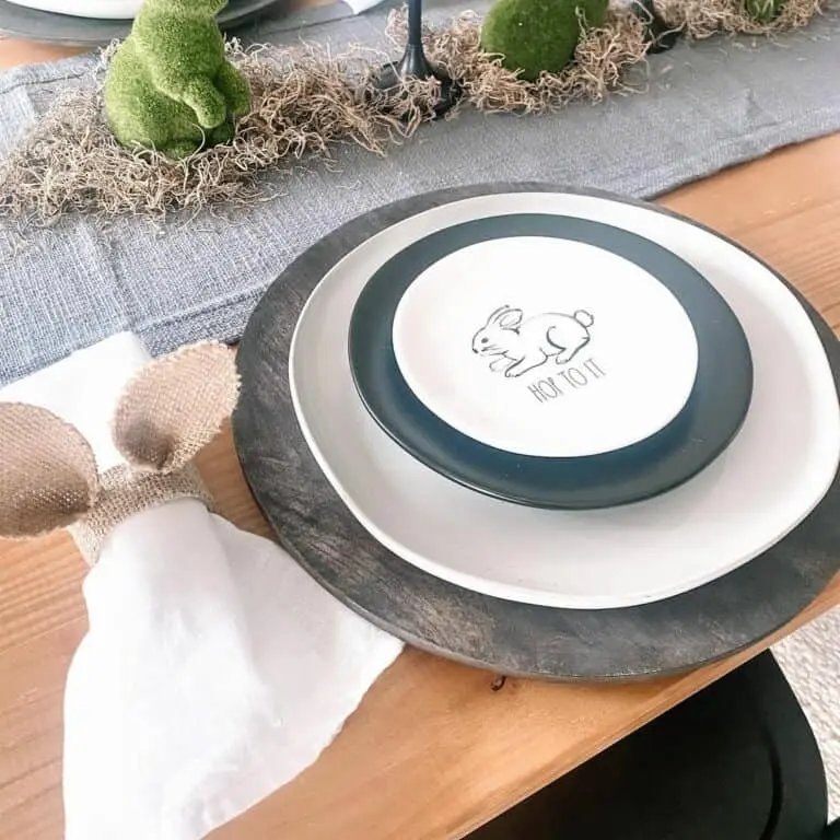 Moss Chick Centerpiece