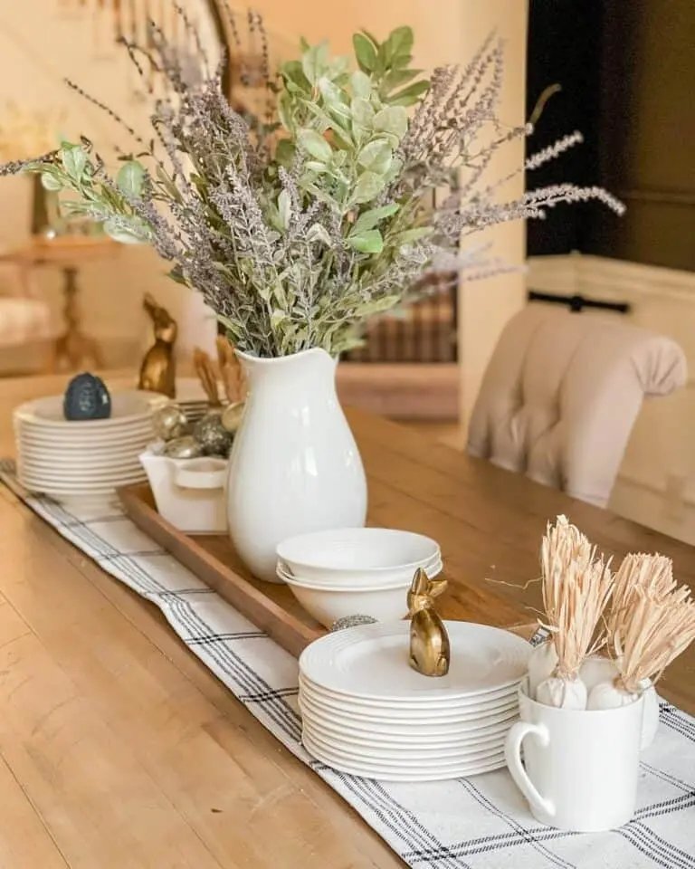 Tableware Centerpiece Display