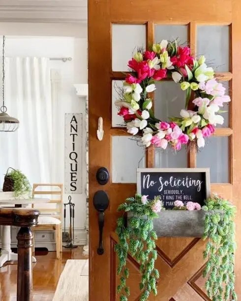 Tulip Door Wreath