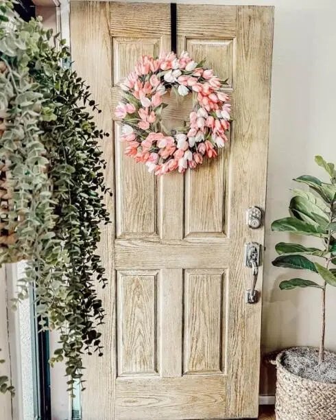 Tulip Door Wreath