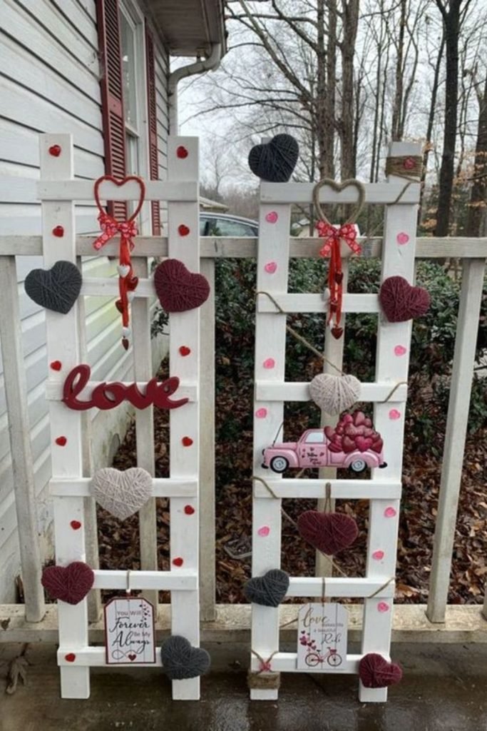 Wooden Heart Ladder