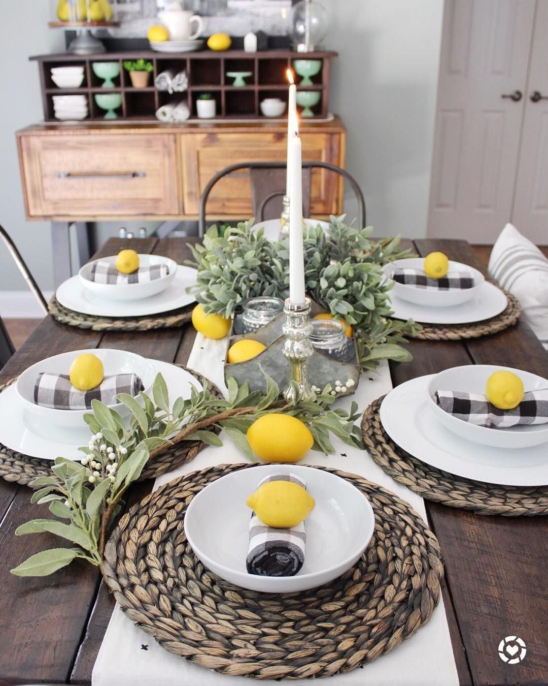 Fresh Lemon Centerpieces
