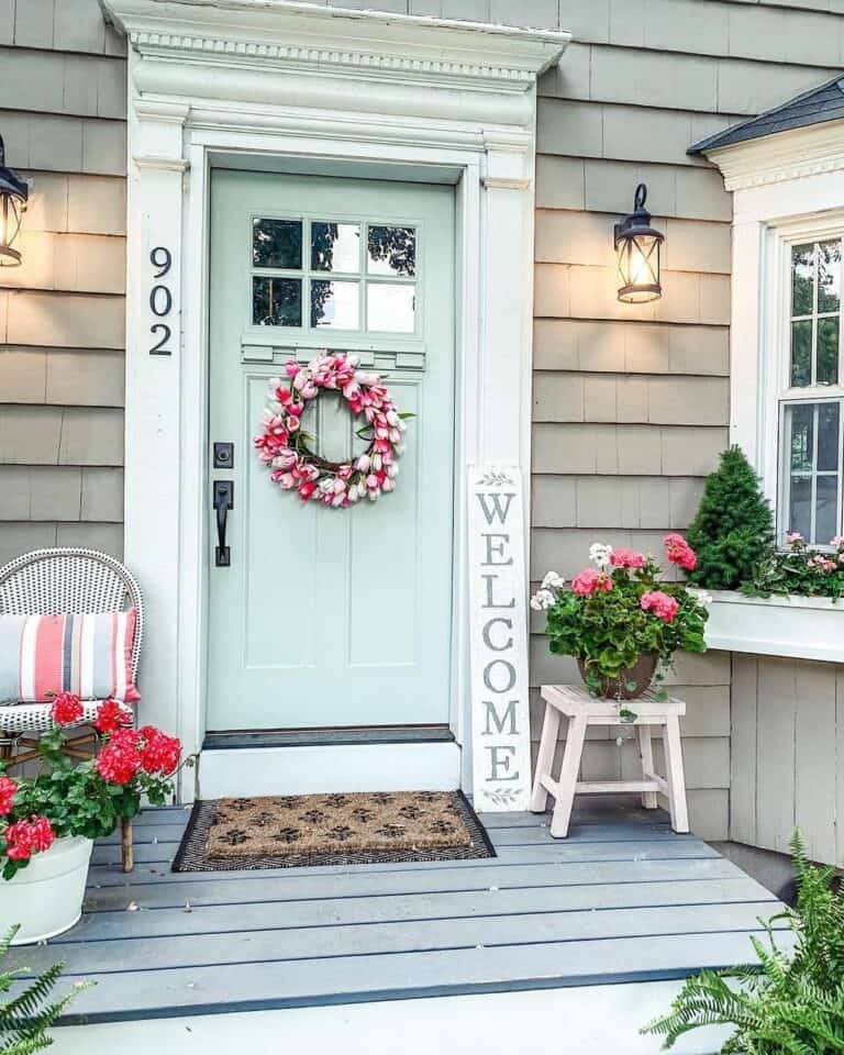 Mint Door, Pink Wreath