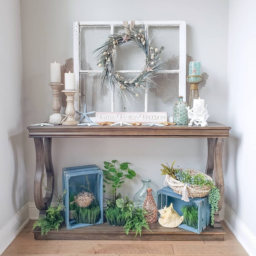 Seasonal Corner Display