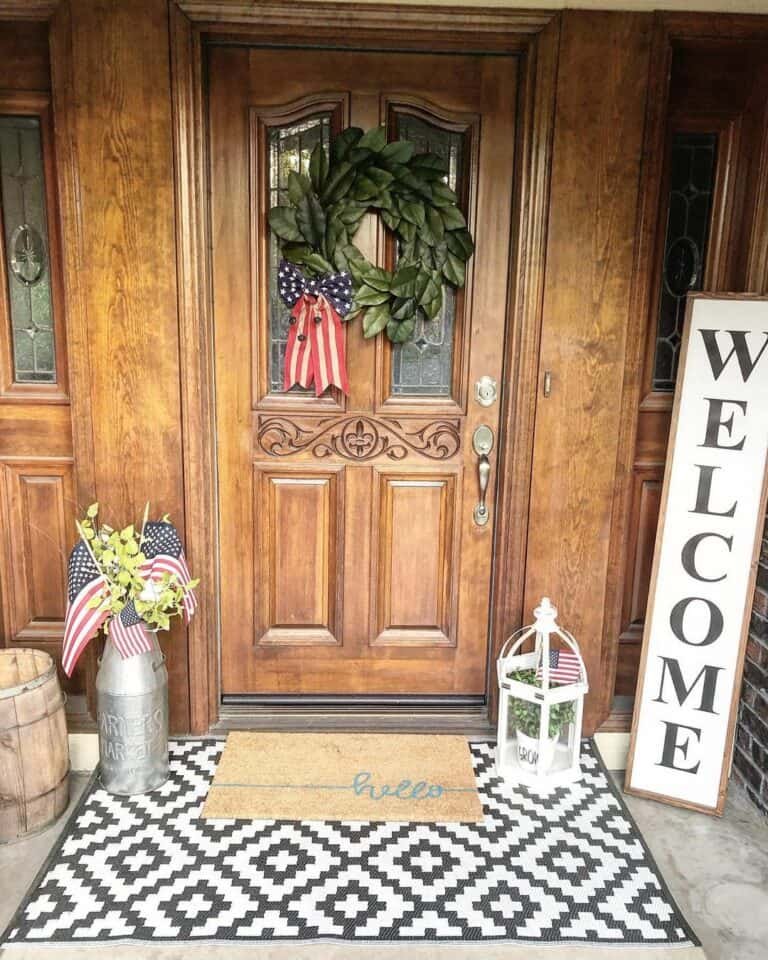Subtle Patriotic Entryway