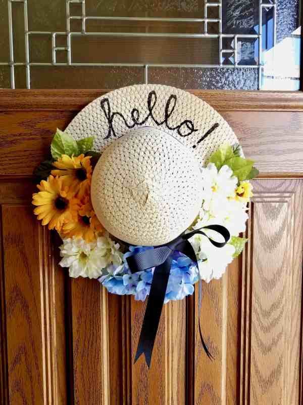 Sun Hat Wreath