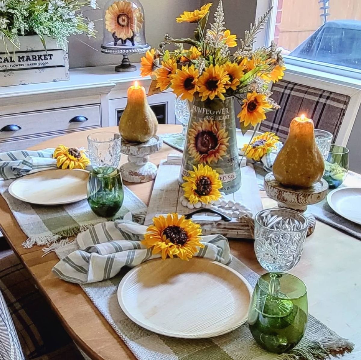 Sunflower Vase Centerpiece