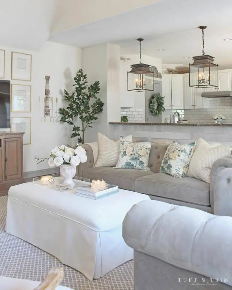 Tall Tree, Floral Pillows