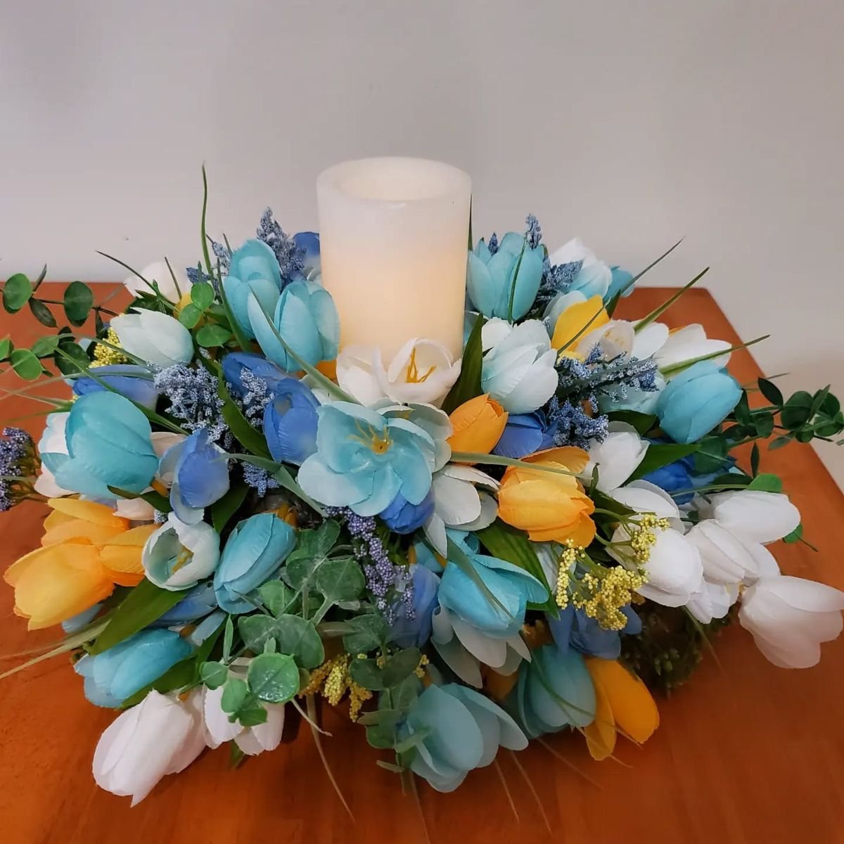 Tulip Candle Arrangement