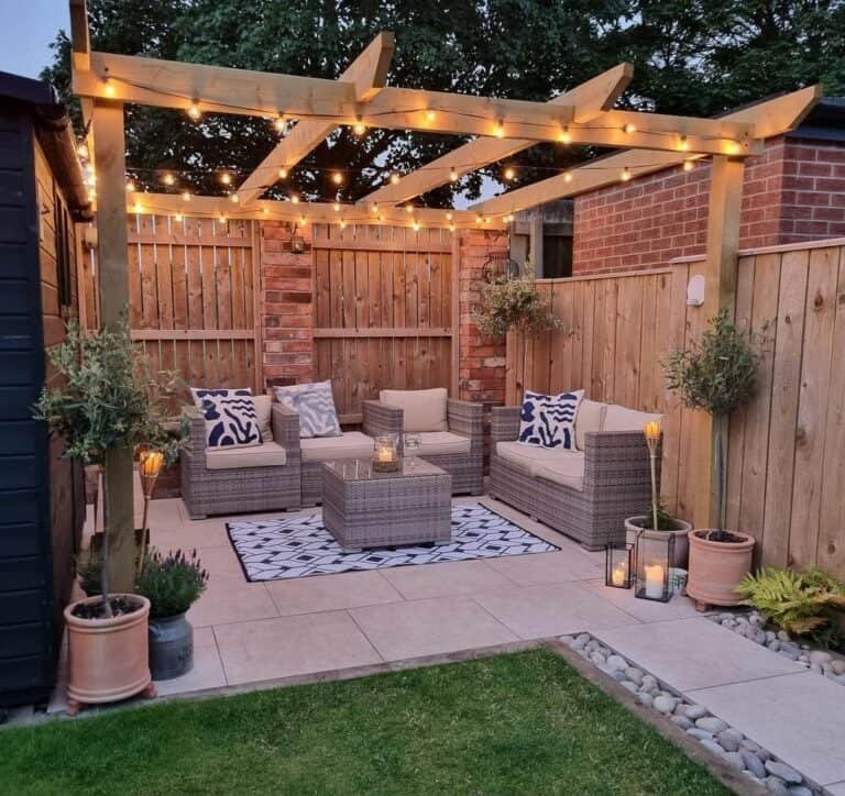 Wicker Under Wood Pergola