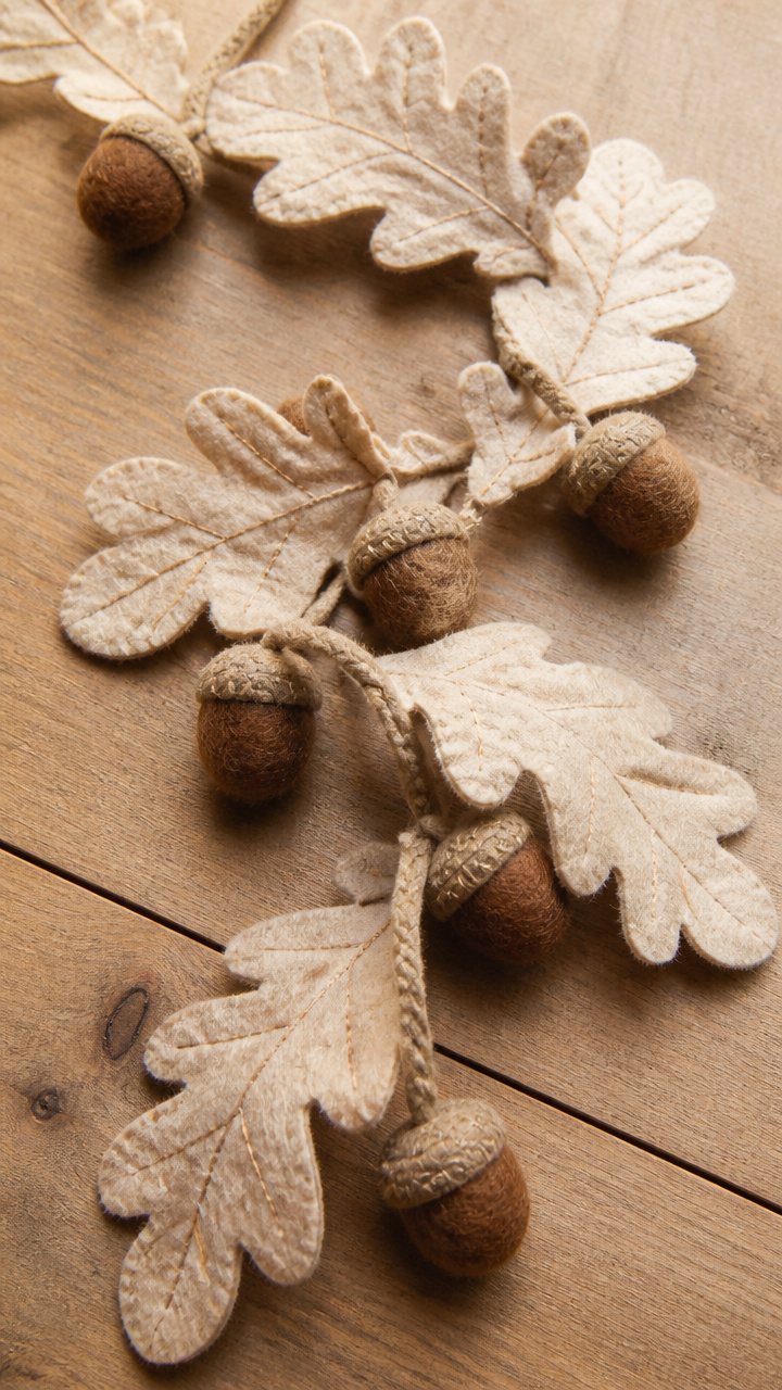 Felted Acorn Accents