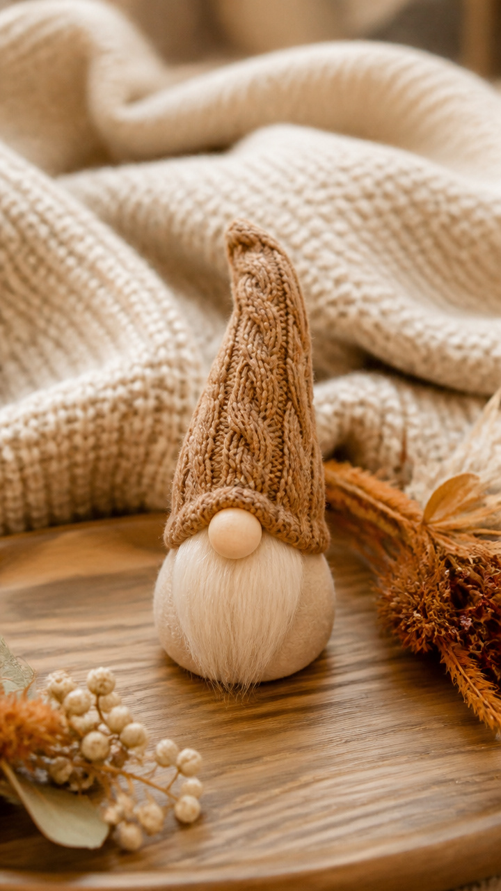 Gnome with Sweater Texture Hat