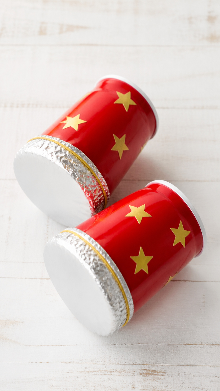 Foam Cup Noise Makers