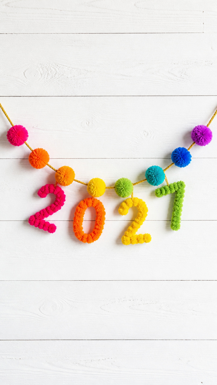 Pom-Pom Year Banner