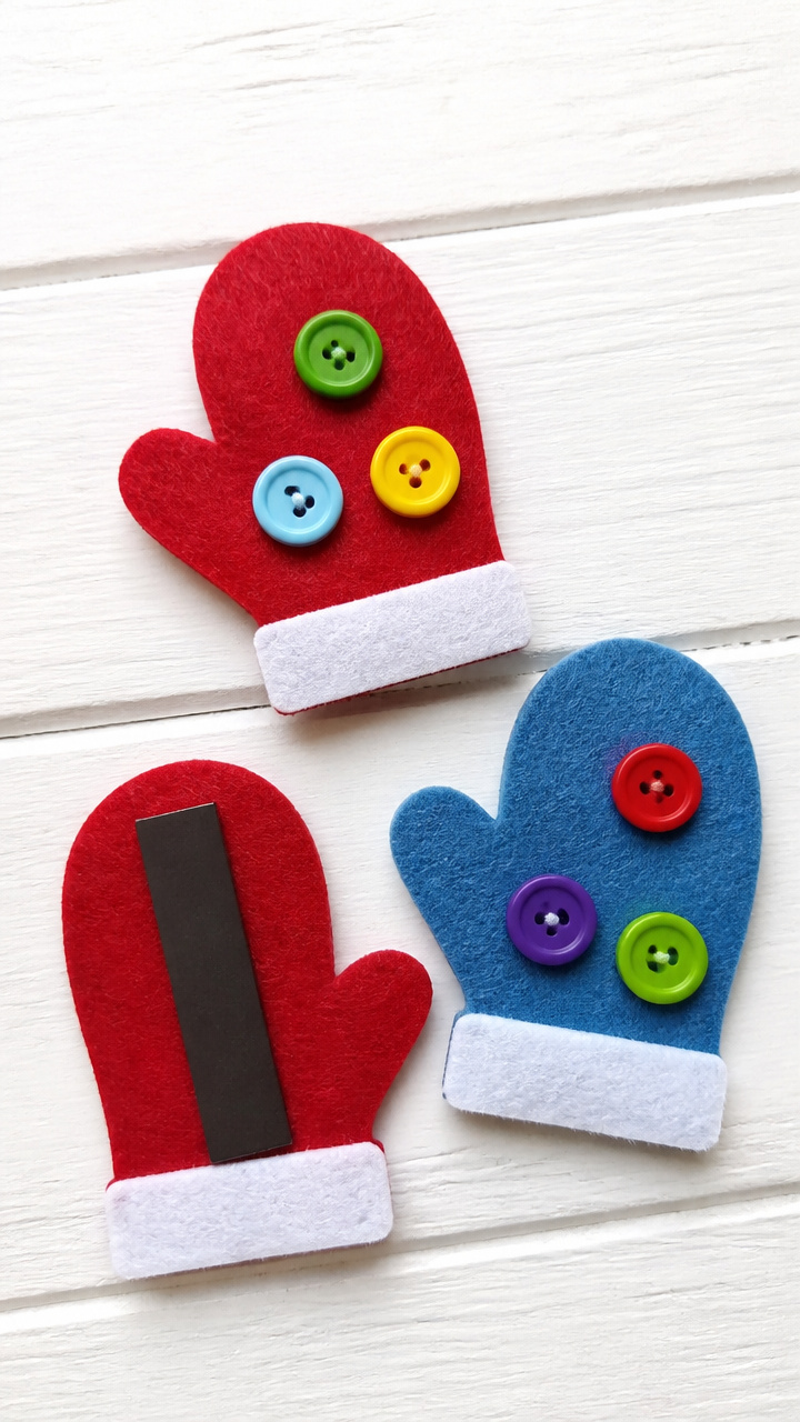 Button Mitten Magnets