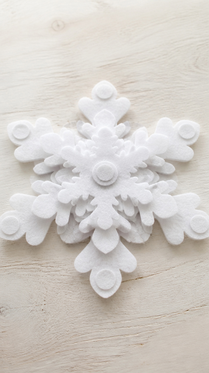 Felt Snowflake Stacking